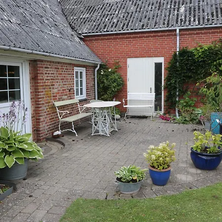 Stauning Bnb 2 Green Double Non Smoking Bed and breakfast